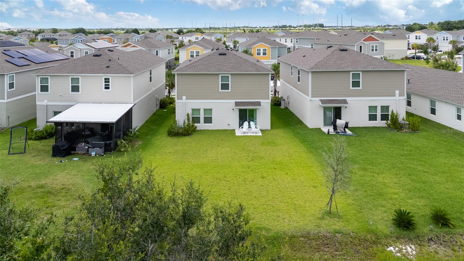 5528 SUMMER SUNSET DRIVE