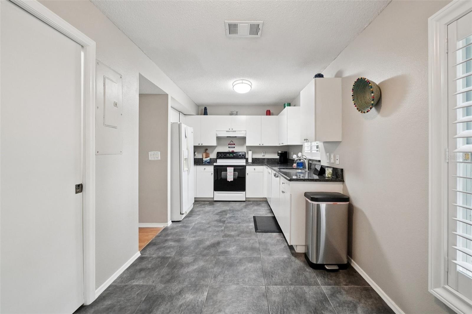 GLENBROOK EAST - Residential