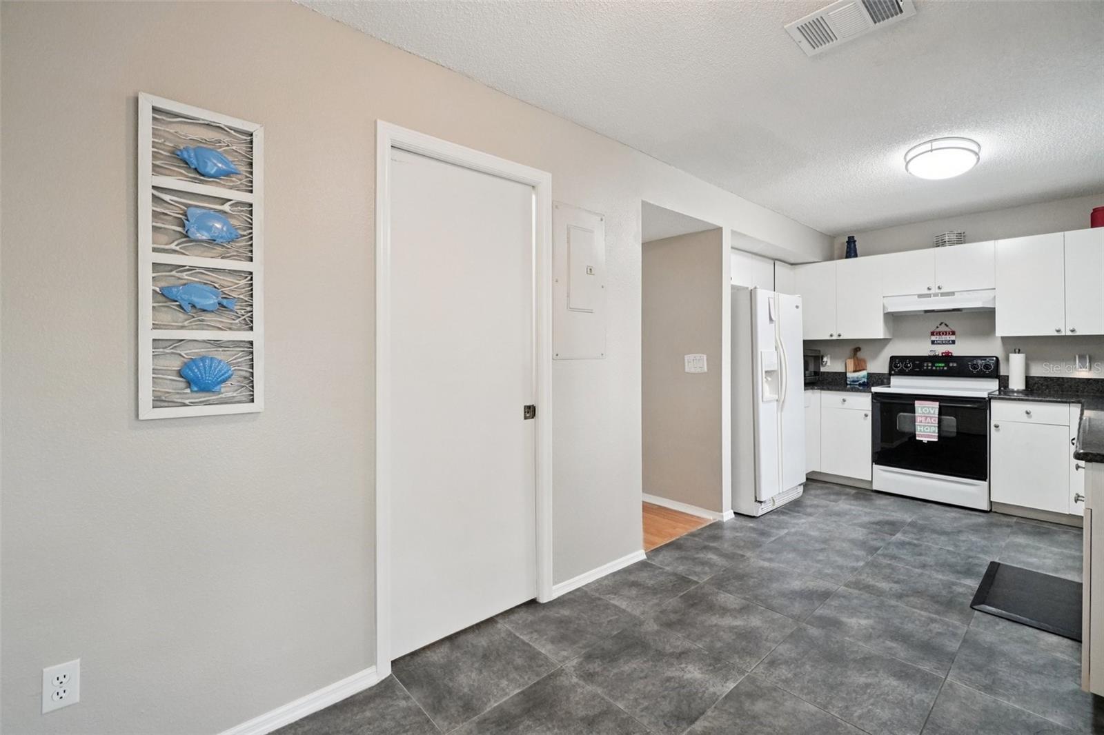 GLENBROOK EAST - Residential