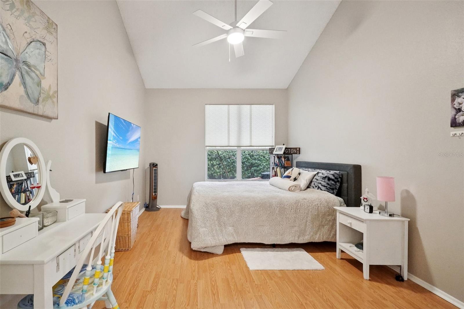 GLENBROOK EAST - Residential