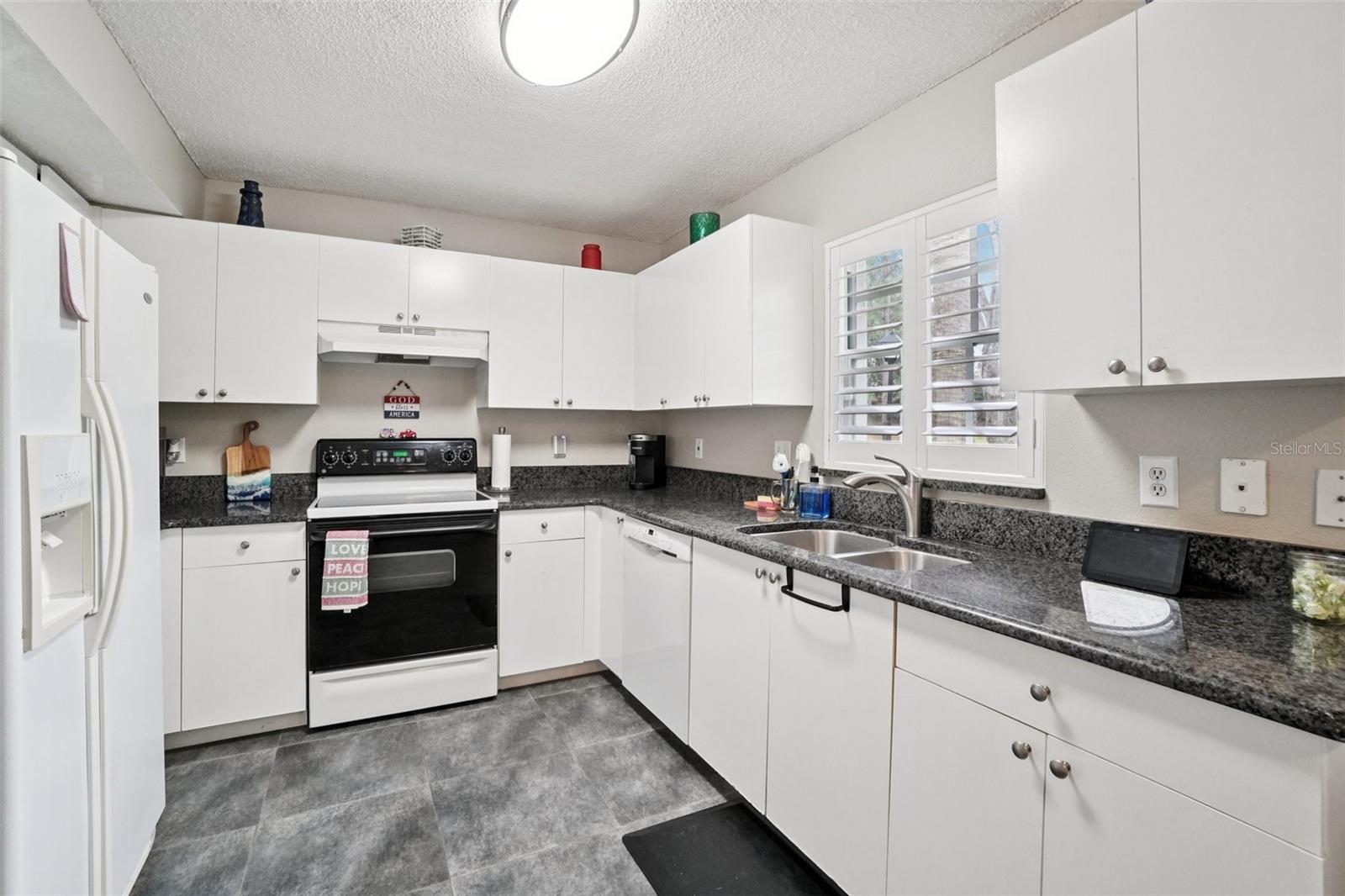 GLENBROOK EAST - Residential