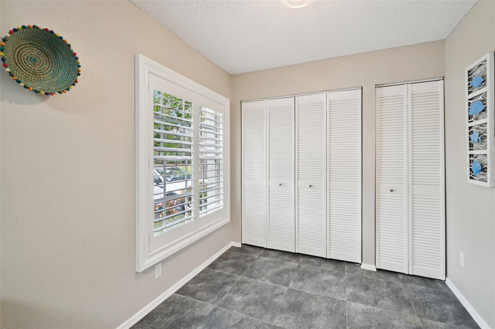 GLENBROOK EAST - Residential