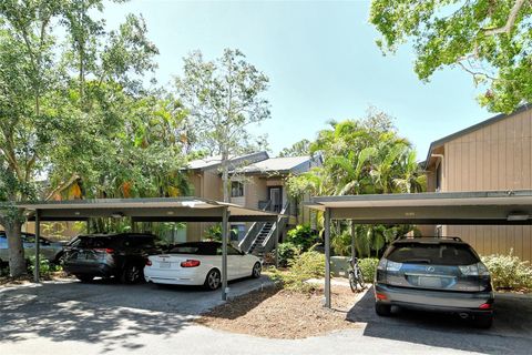 Photo of 1720 Glenhouse Drive #GL430, Sarasota, FL 34231 (MLS # A4648388)