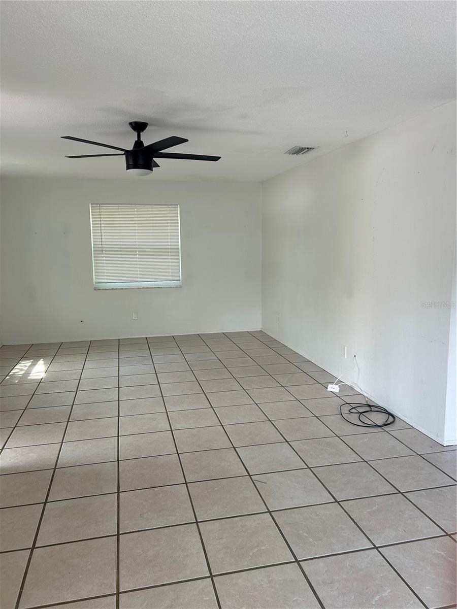 449 JEWELL COURT 3