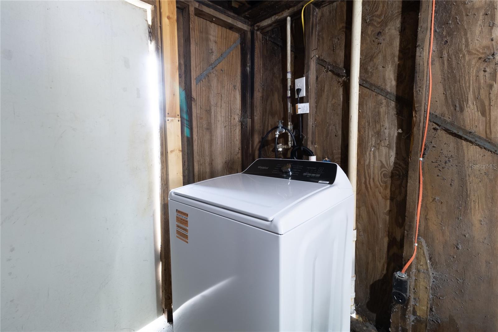 ROY L WATKINS - Residential