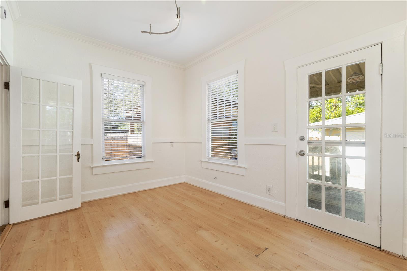 WEST SUWANEE HEIGHTS - Residential Lease