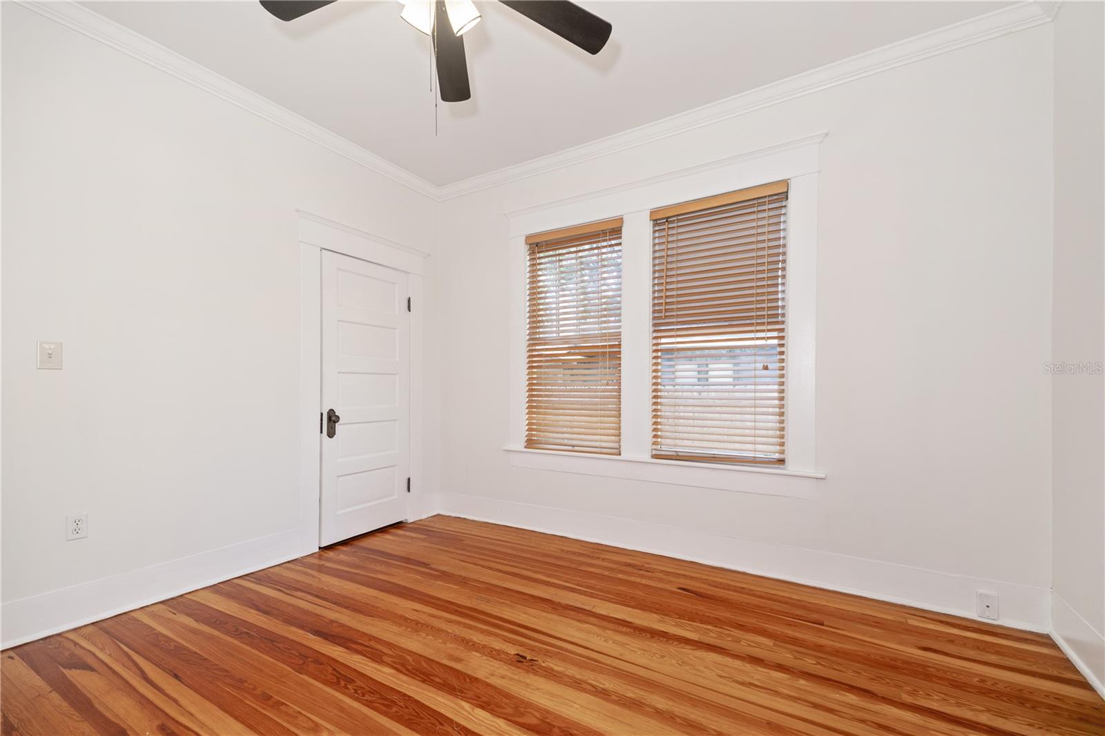 WEST SUWANEE HEIGHTS - Residential Lease