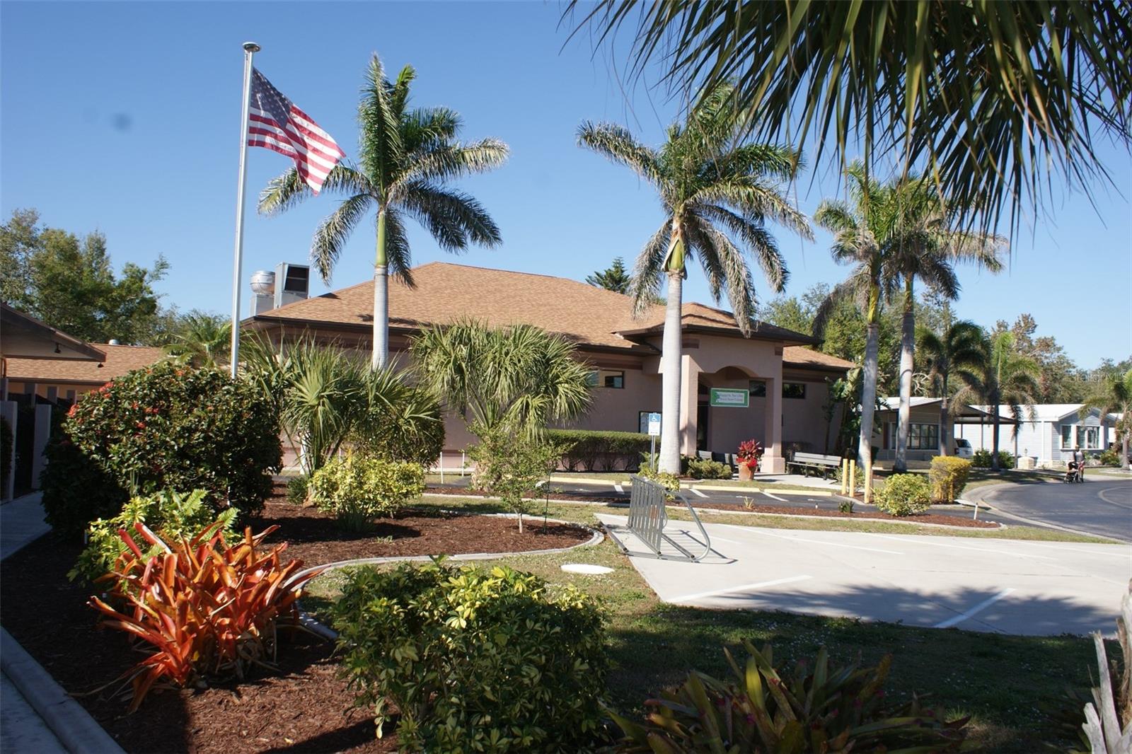 BURNT STORE COLONY MHP COOP - Residential