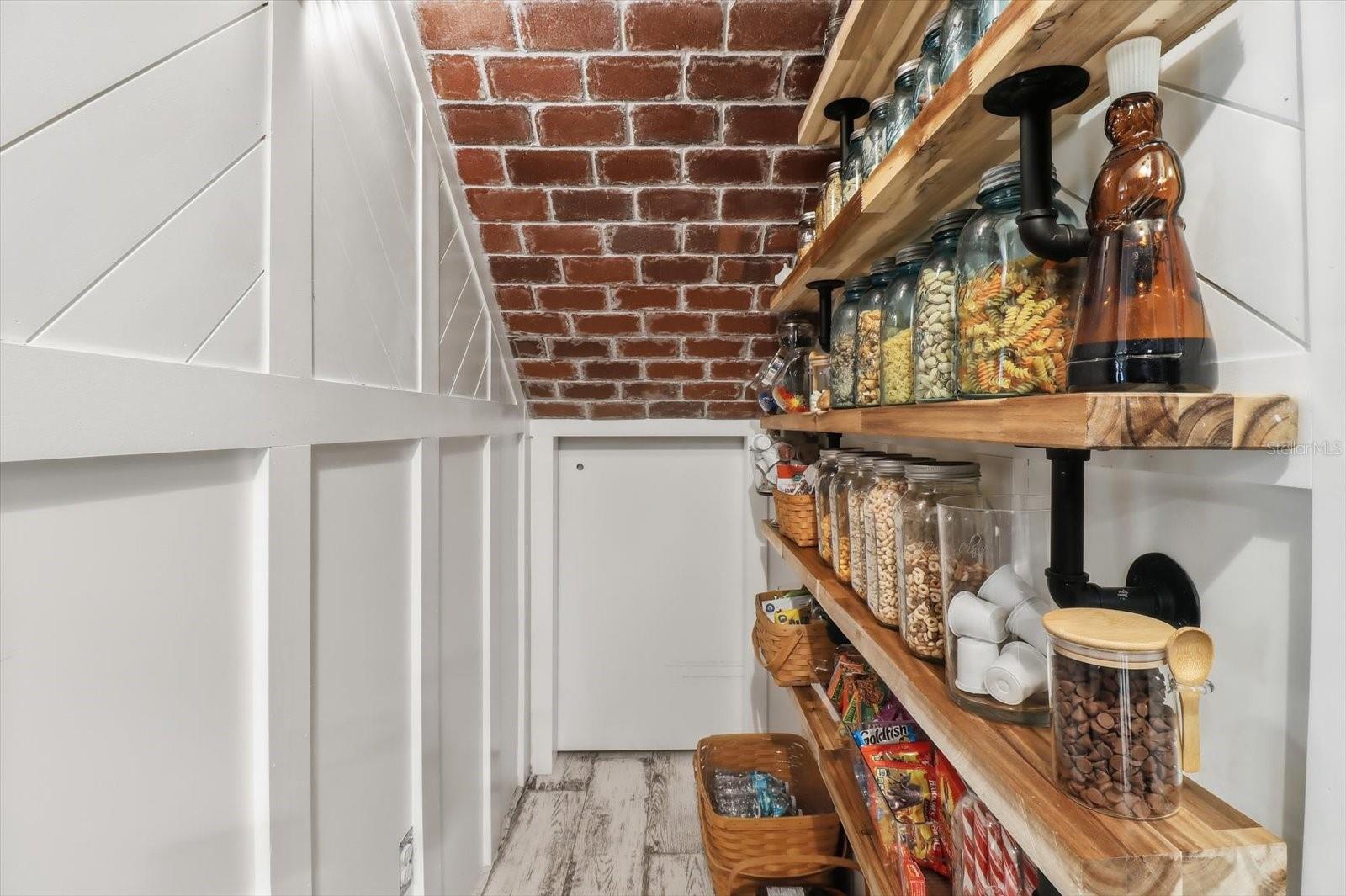 PLANTATION VILLAGE UNREC - Residential