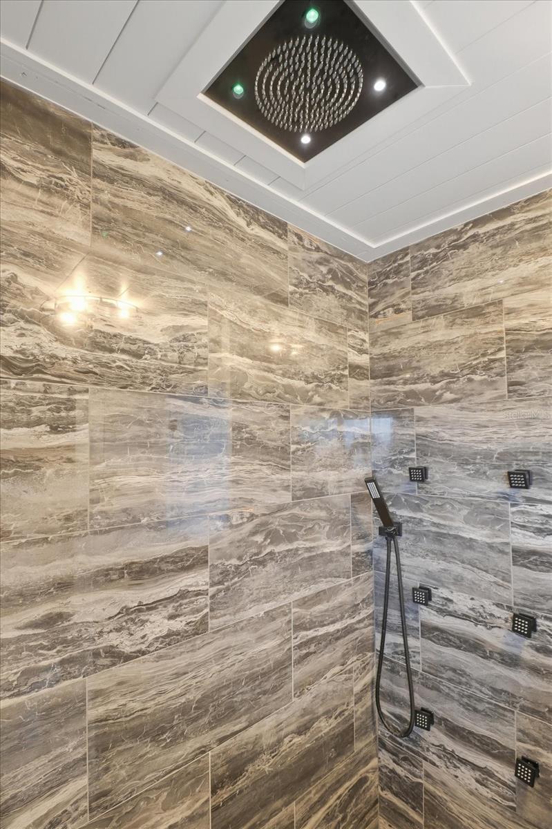 PLANTATION VILLAGE UNREC - Residential