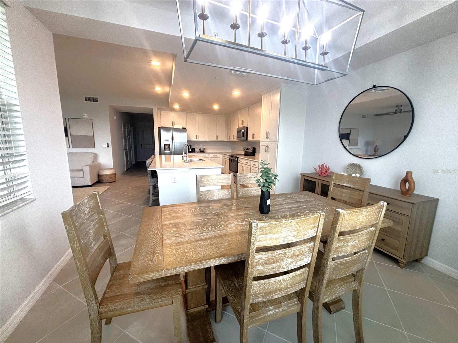 WELLEN GOLF & COUNTRY CLUB - Residential Lease
