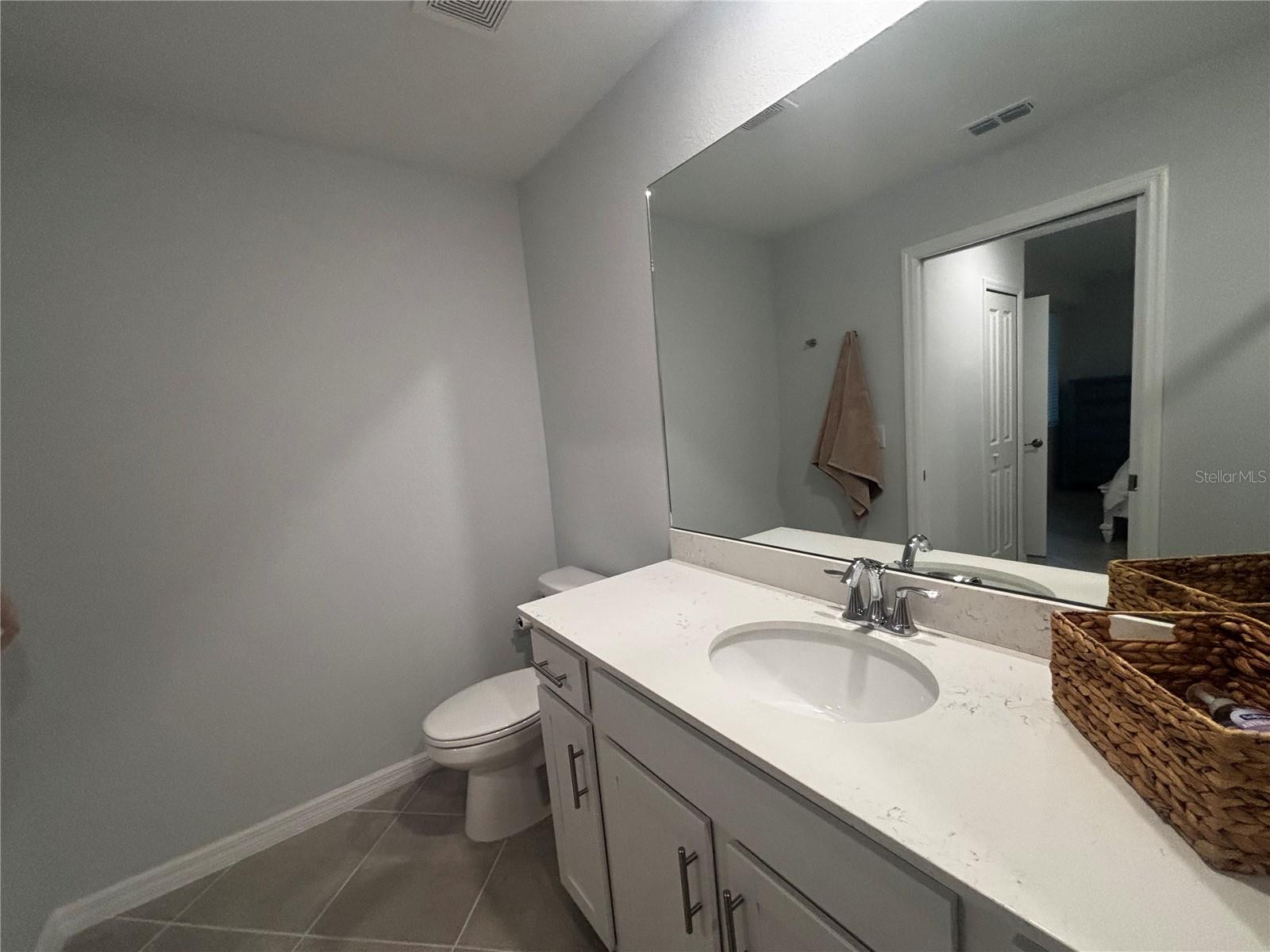 WELLEN GOLF & COUNTRY CLUB - Residential Lease