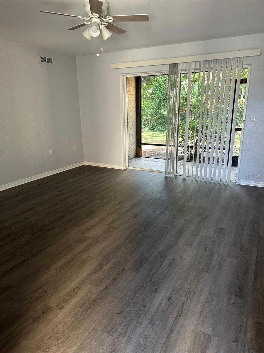 This apartment is located in the middle of Sarasota between Beneva and 17th street very close to Tuttle Elementary School.
The internet and water are included every month with this apartment. The apartment is a 2 bedroom/two bath. This will go fast so inquire soon! You only need the first month and deposit to move in. We can do 6 months or a year lease. The tenant must pass a background check and must submit their application to Hidden Lake. The application is attached for your convenience.