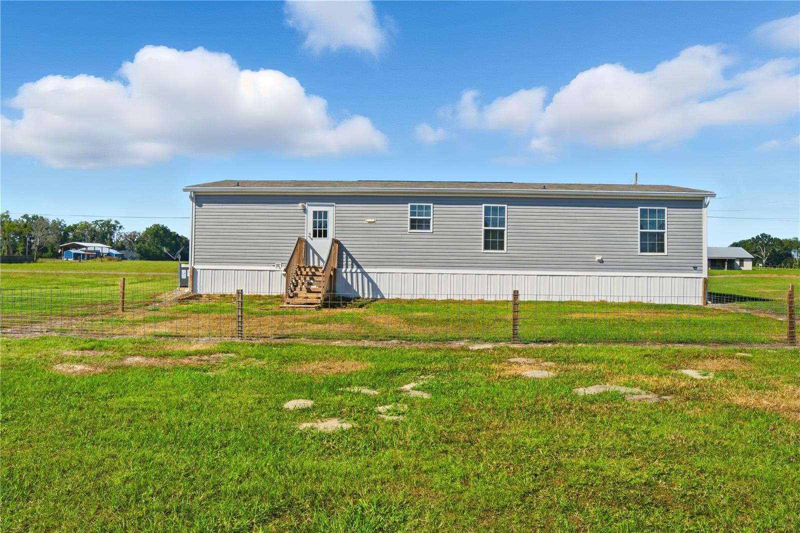 OF GILCHRIST GARDEN SUB - Residential