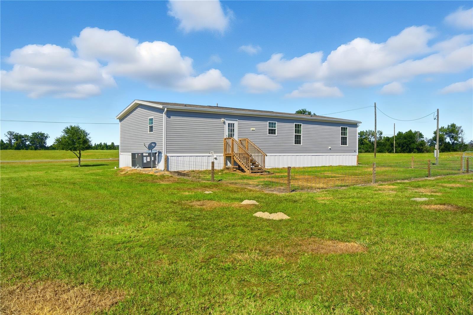 OF GILCHRIST GARDEN SUB - Residential