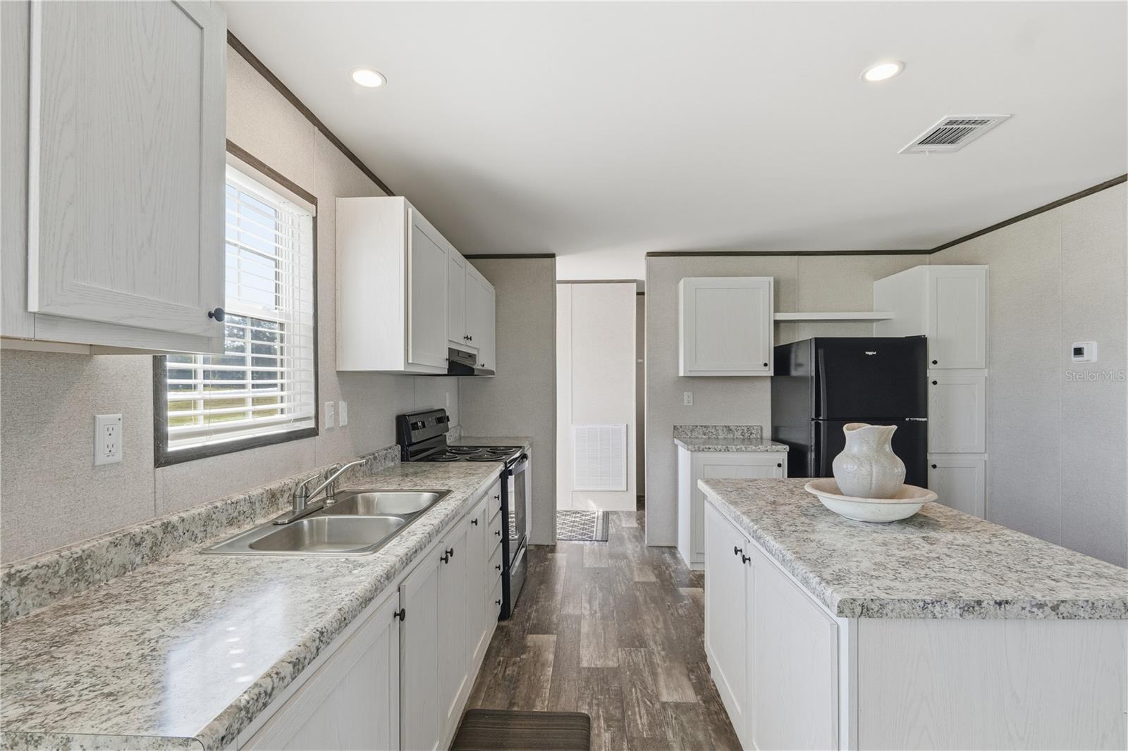 OF GILCHRIST GARDEN SUB - Residential