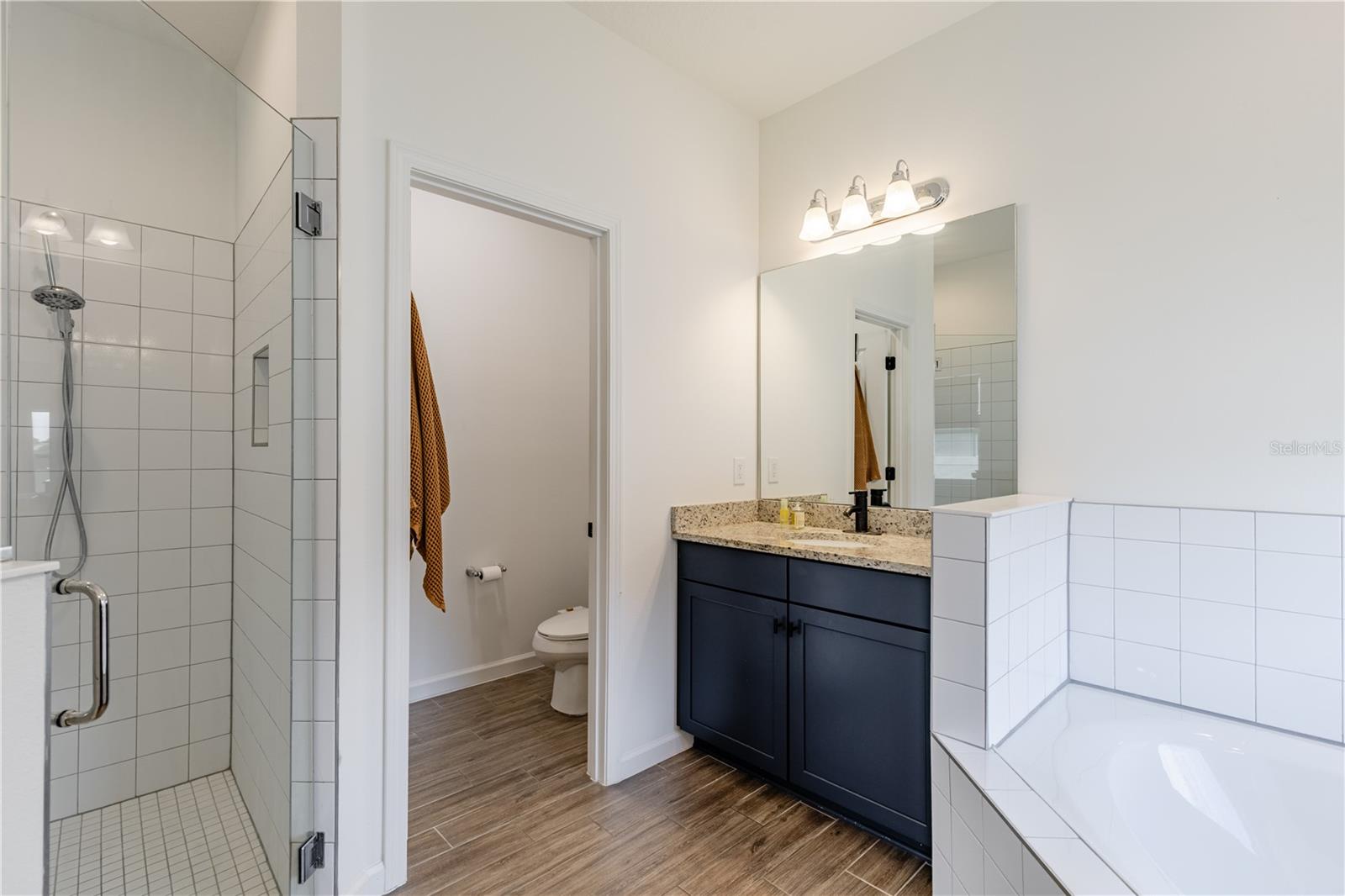 TALICHET/VENEZIA NORTH - Residential