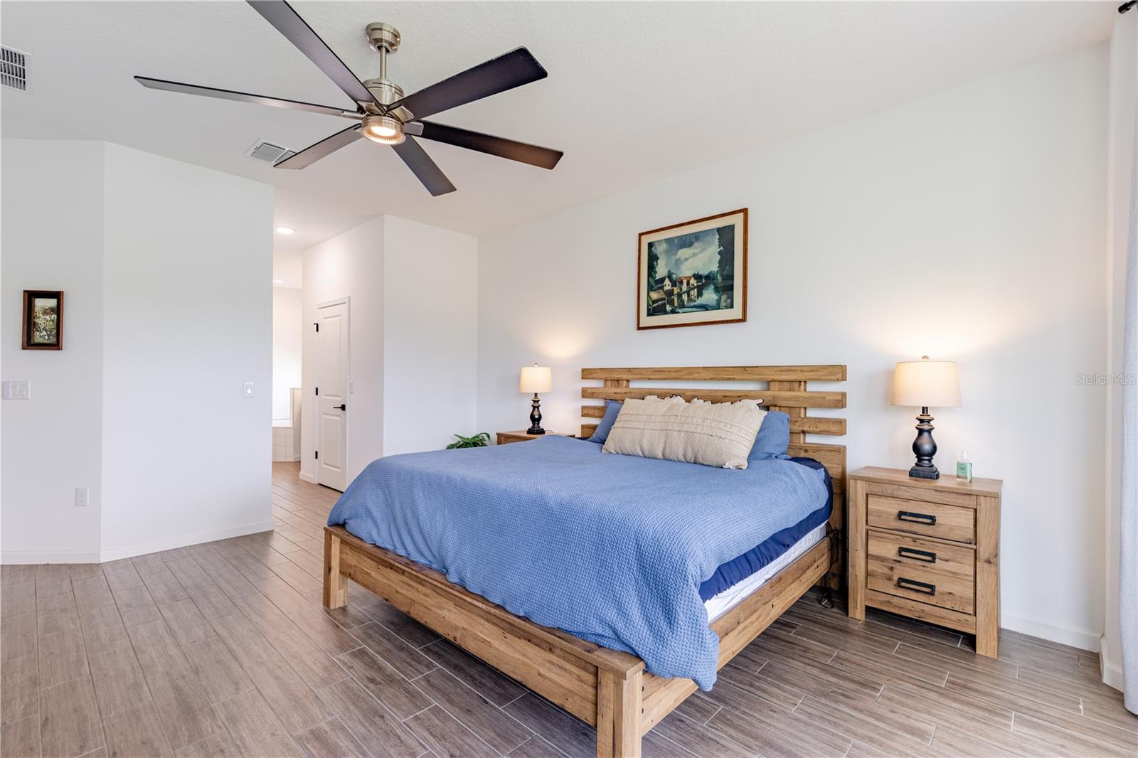 TALICHET/VENEZIA NORTH - Residential