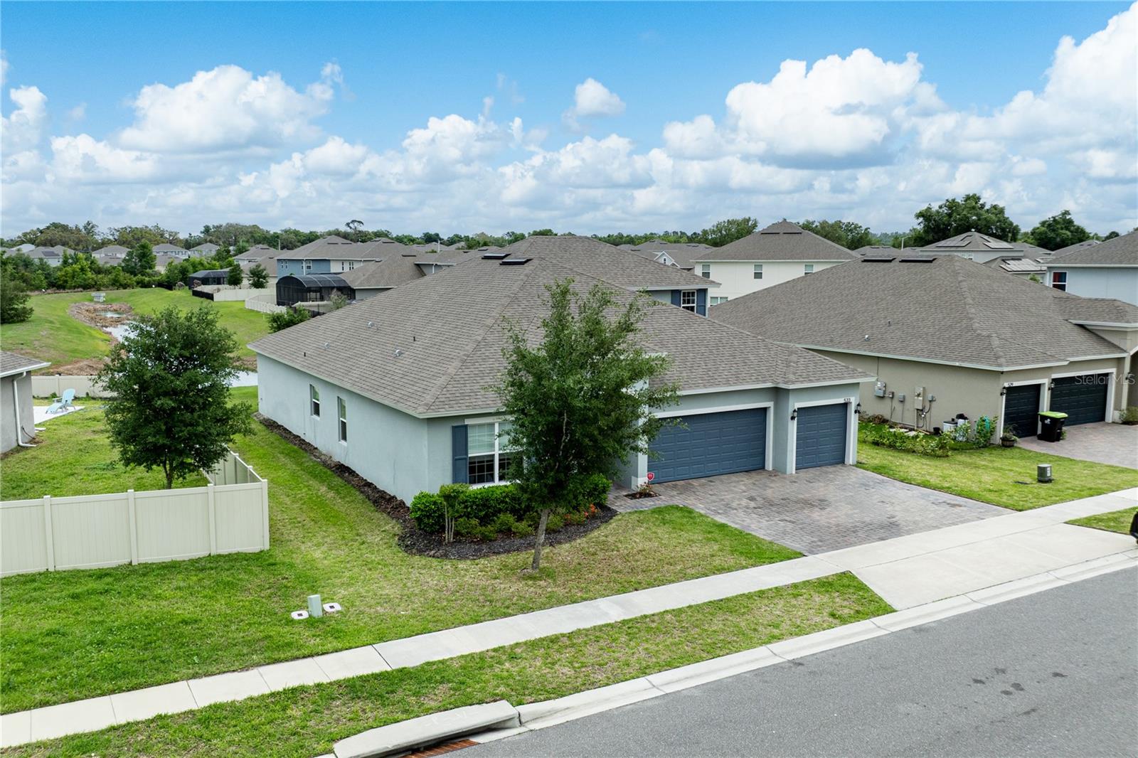 TALICHET/VENEZIA NORTH - Residential