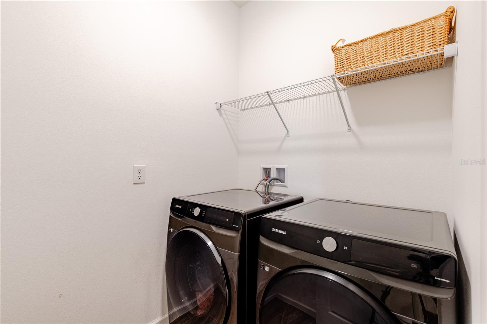 TALICHET/VENEZIA NORTH - Residential