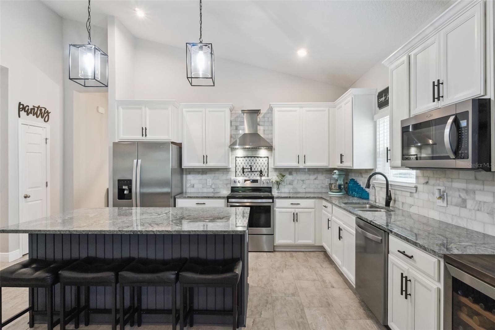3406 FEATHERGRASS COURT