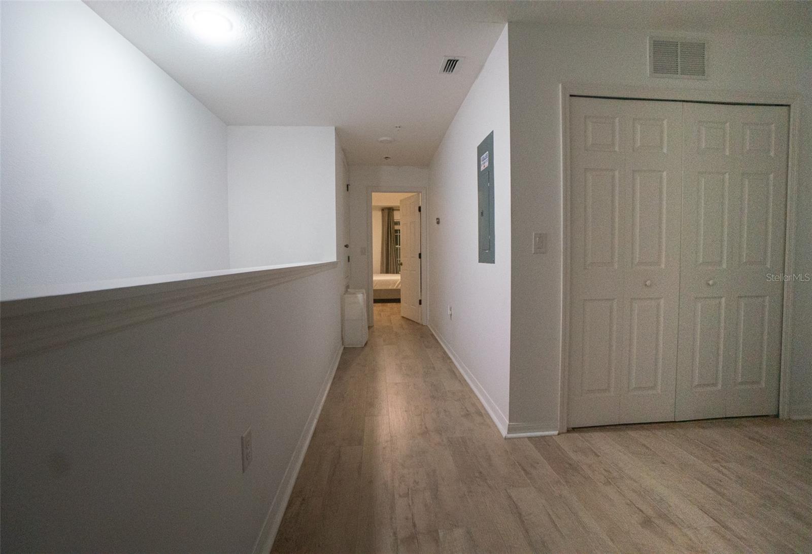 WATERS EDGE/LK NONA 03 C-F & - Residential Lease