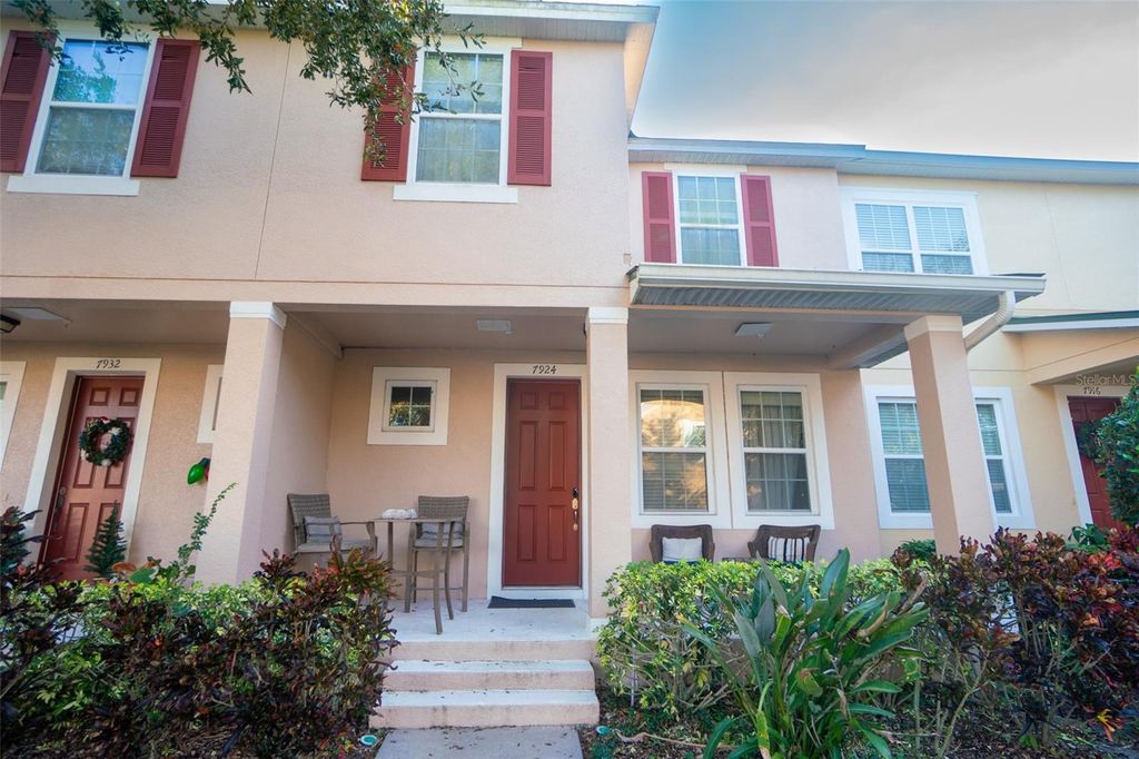 Photo of 7924 Edgewood Forest Drive, Orlando, FL 32827 (MLS # O6372080)