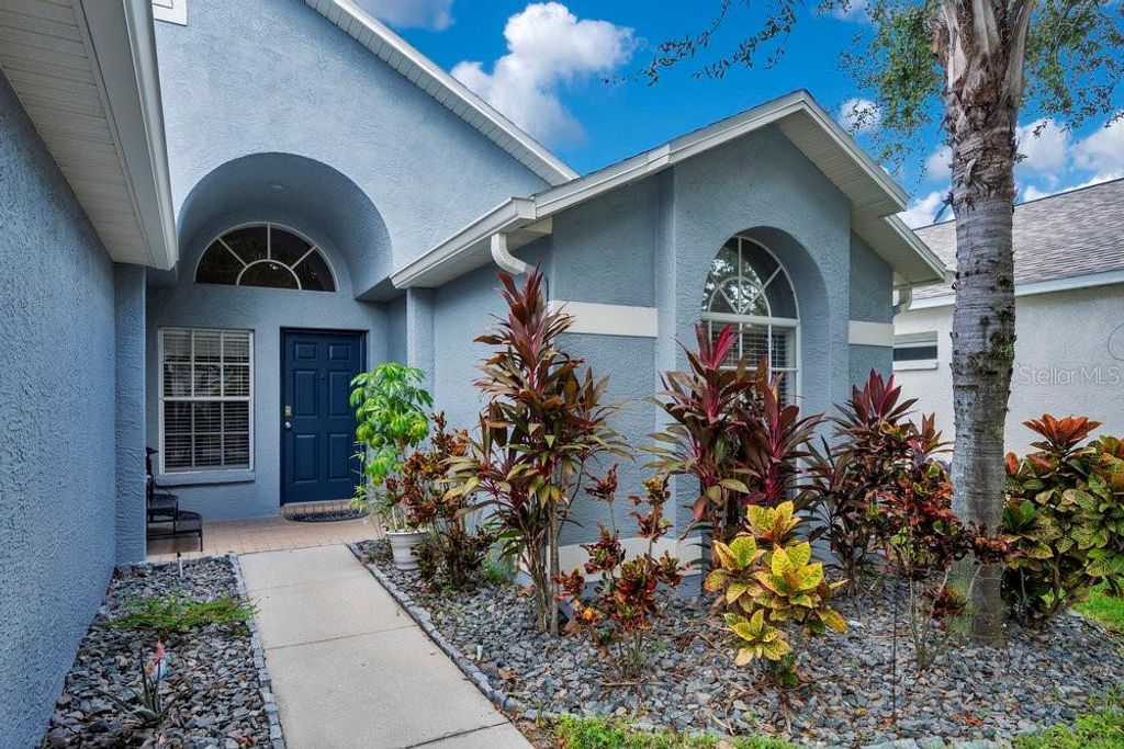 Photo of 8218 Carriage Pointe Drive, Gibsonton, FL 33534 (MLS # TB8440516)