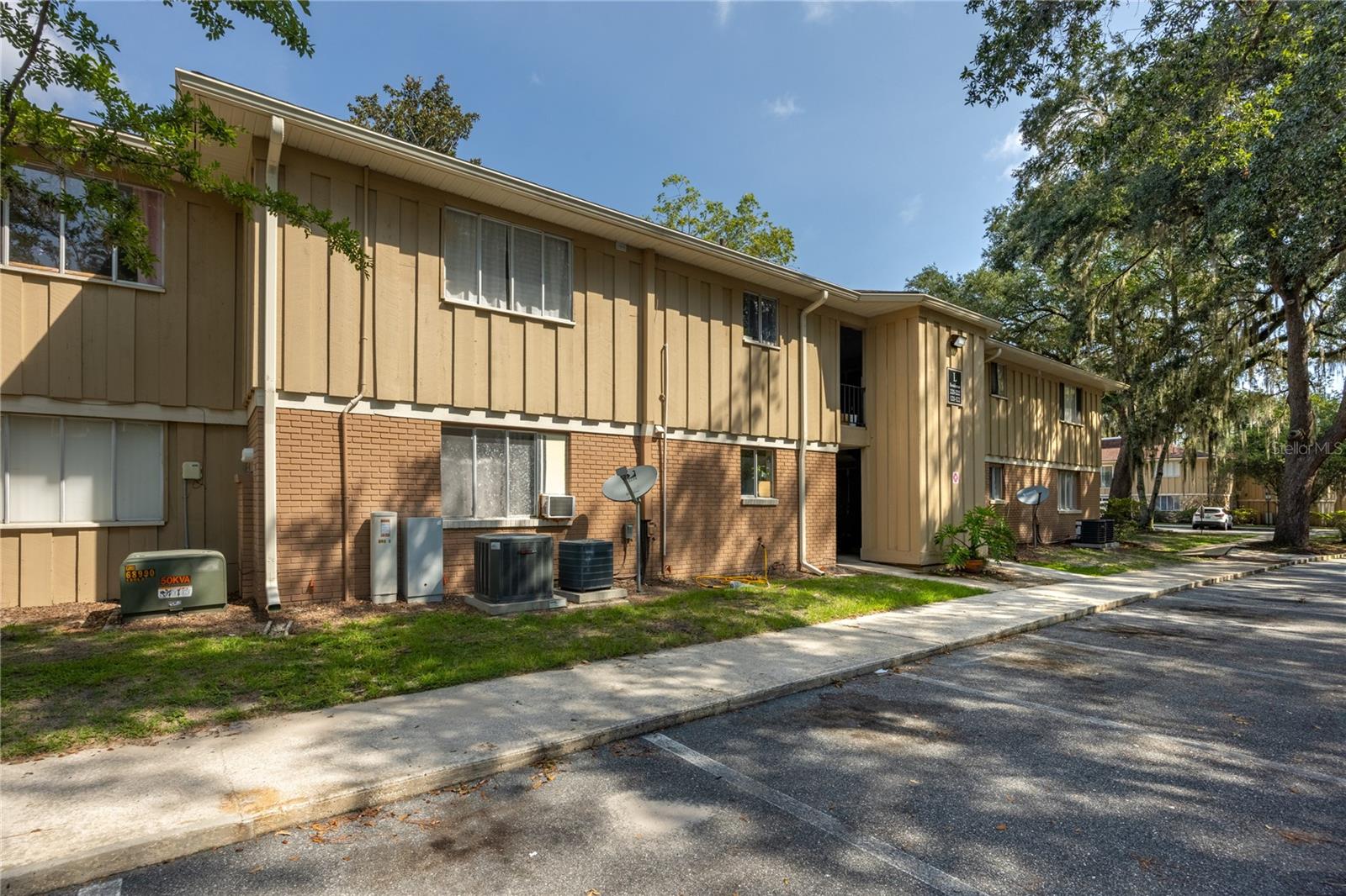 507 NW 39TH ROAD 122