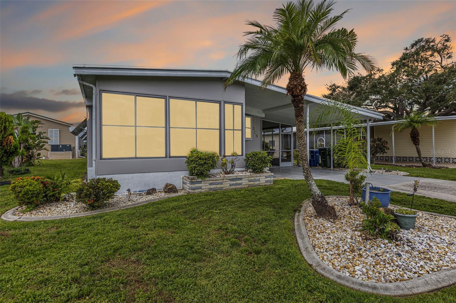 LA CASA MHP CO-OP - Residential