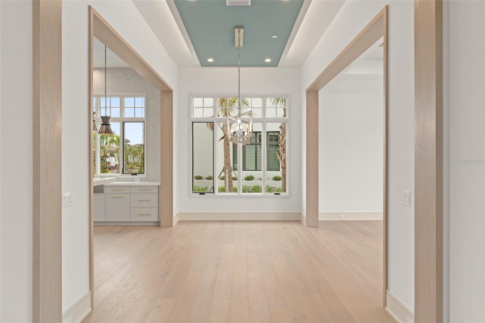 RITZ-CARLTON RESIDENCES, ORLANDO - Residential Lease