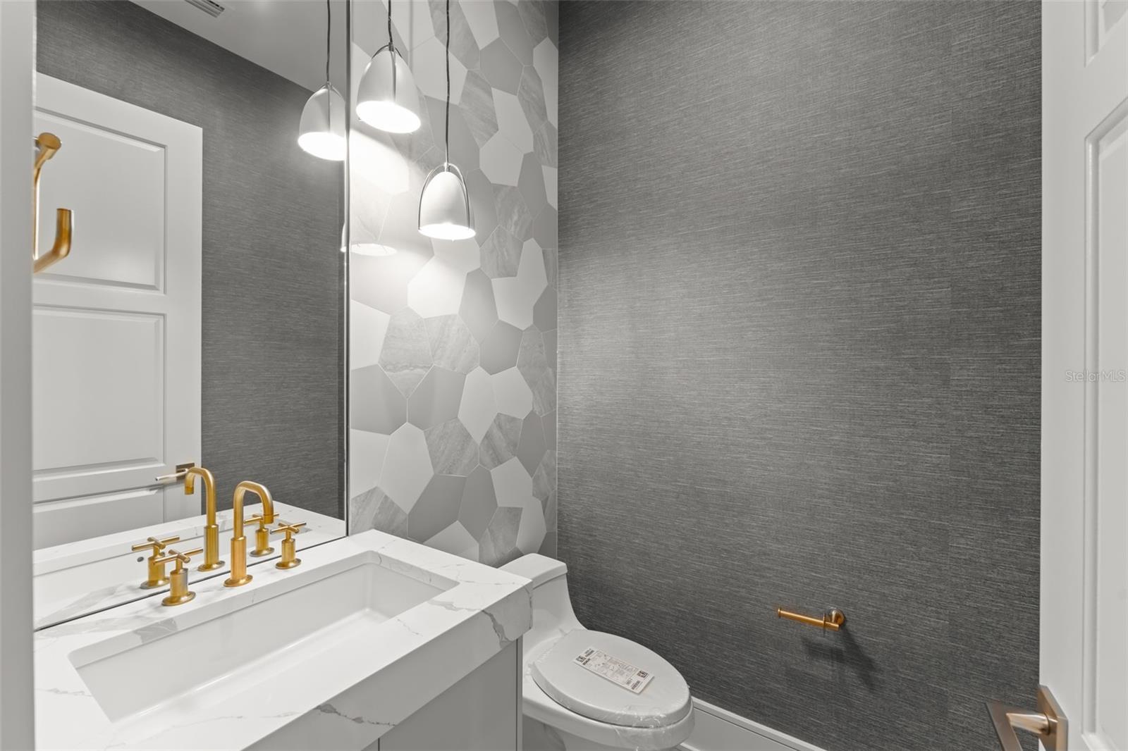 RITZ-CARLTON RESIDENCES, ORLANDO - Residential Lease