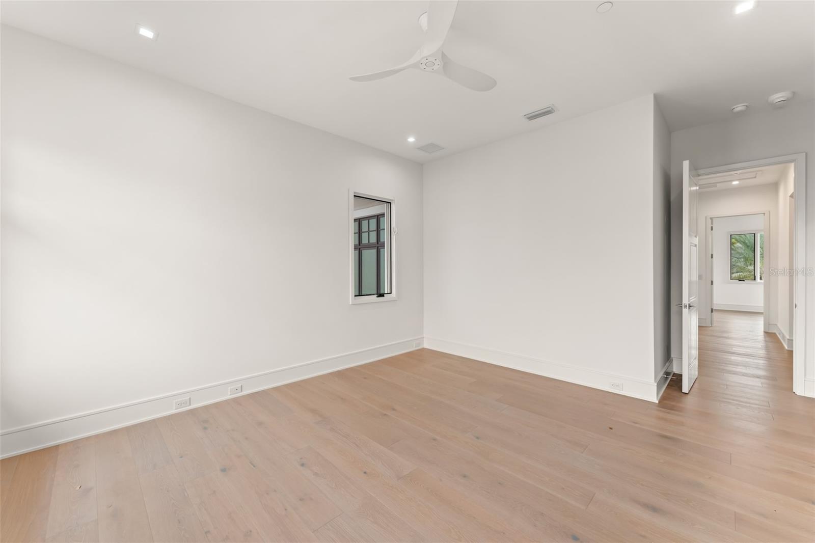 RITZ-CARLTON RESIDENCES, ORLANDO - Residential Lease