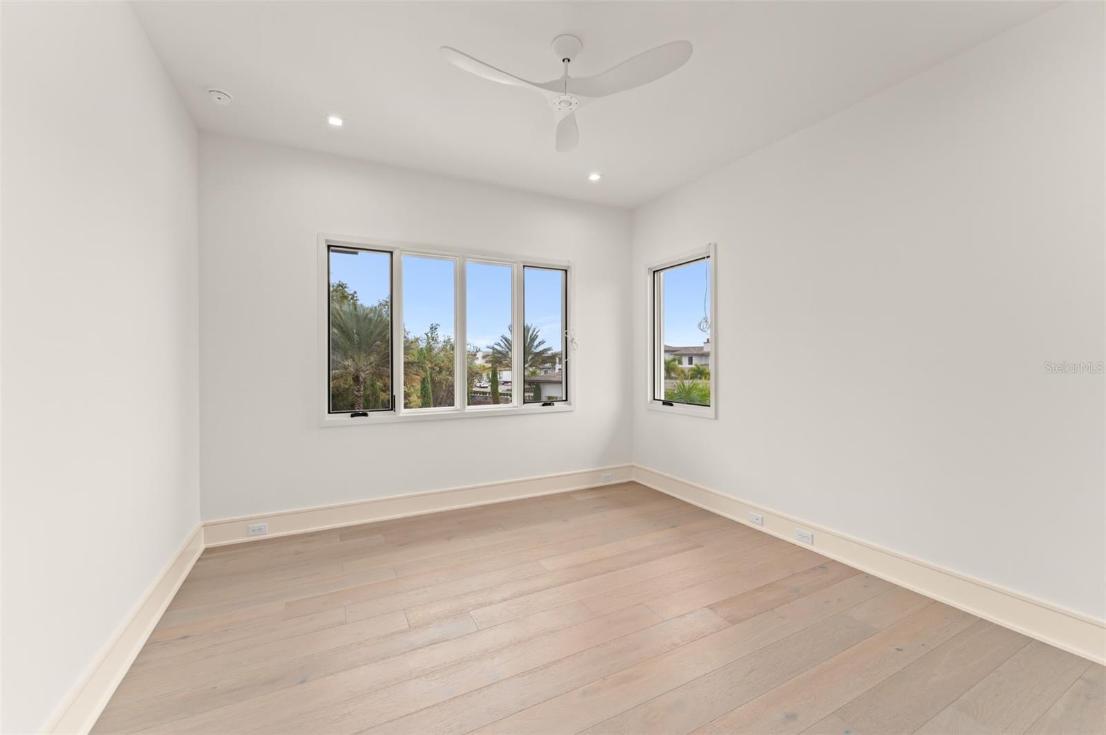 RITZ-CARLTON RESIDENCES, ORLANDO - Residential Lease