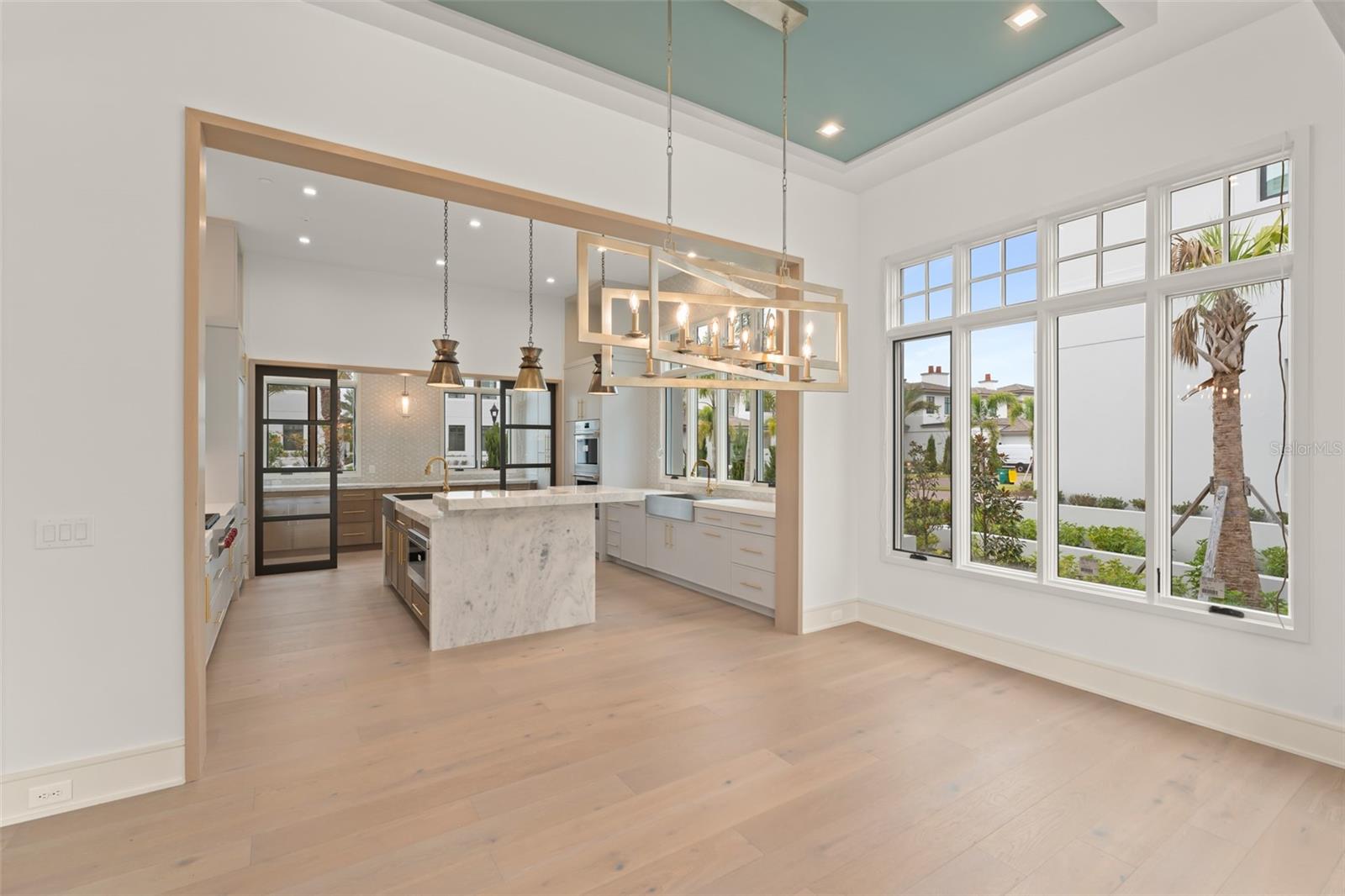 RITZ-CARLTON RESIDENCES, ORLANDO - Residential Lease