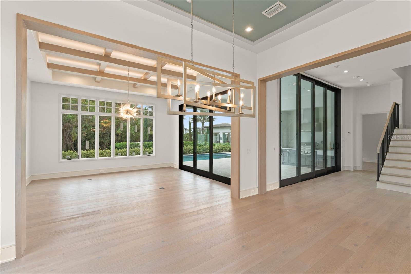 RITZ-CARLTON RESIDENCES, ORLANDO - Residential Lease