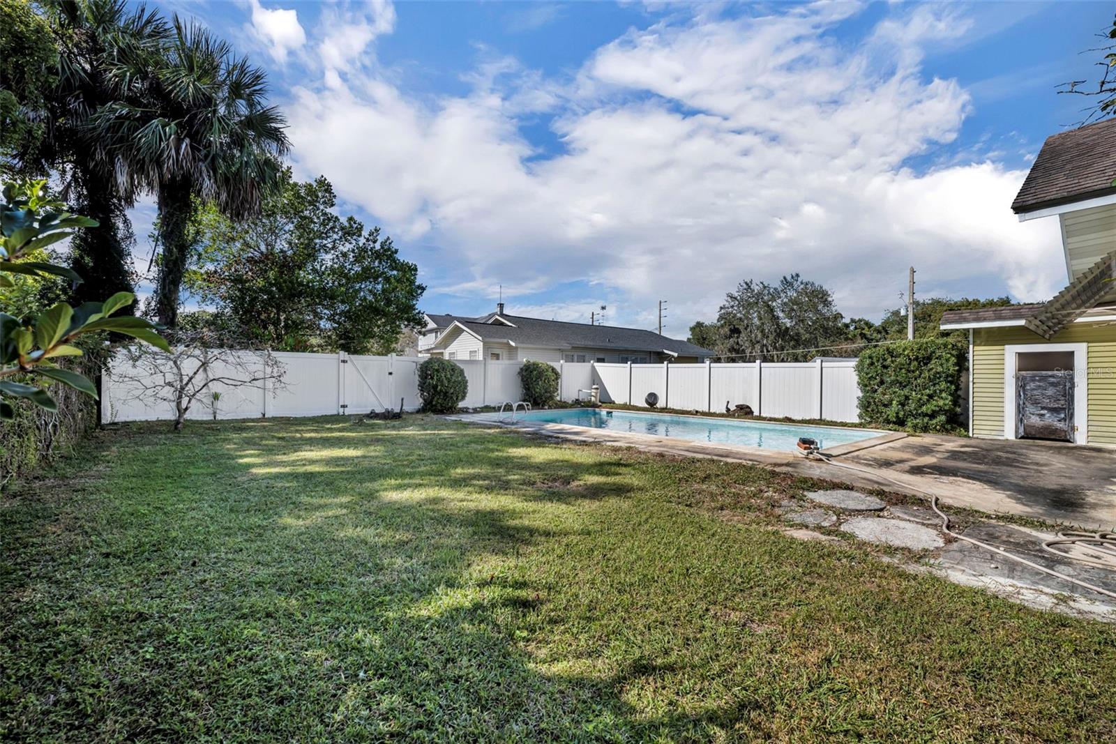 ORANGE HEIGHTS - Residential