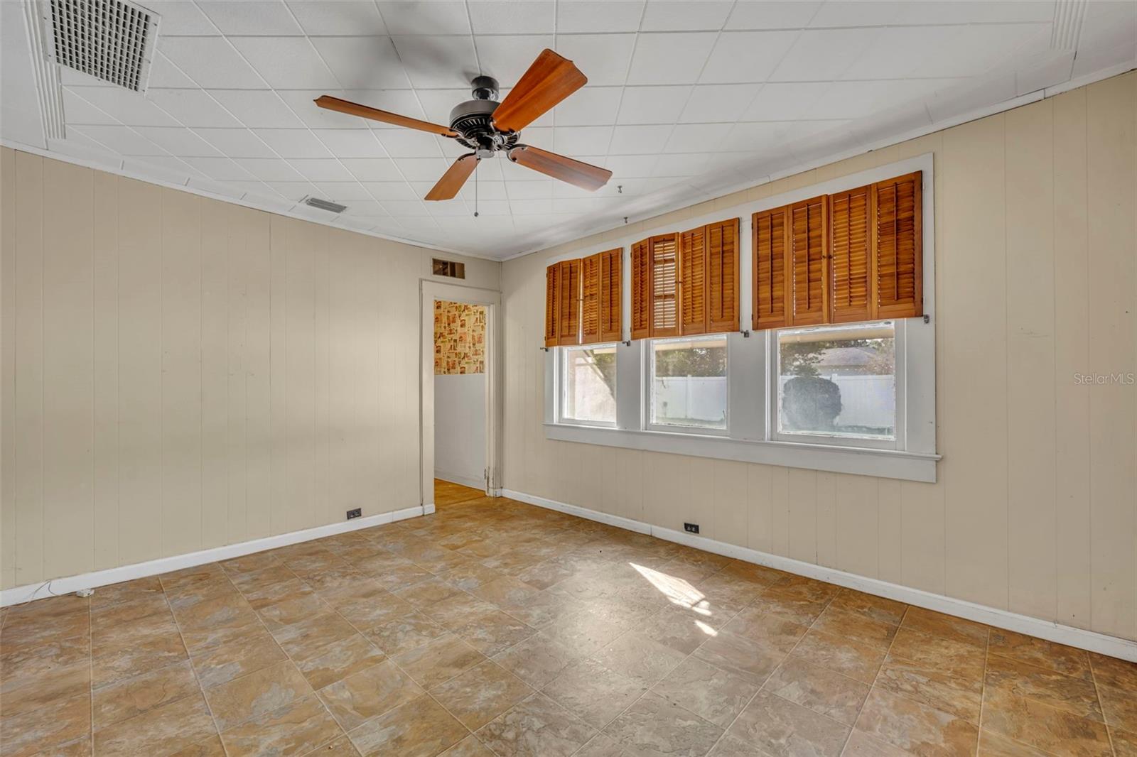 ORANGE HEIGHTS - Residential