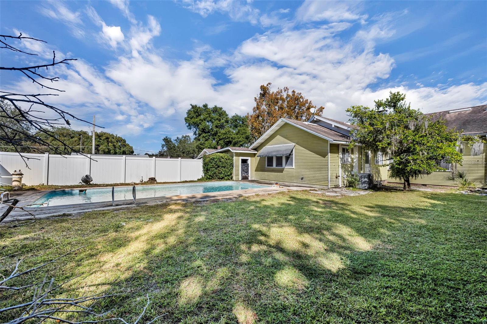 ORANGE HEIGHTS - Residential