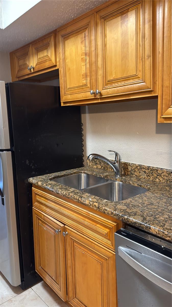 MILLENNIUM PALMS - Residential