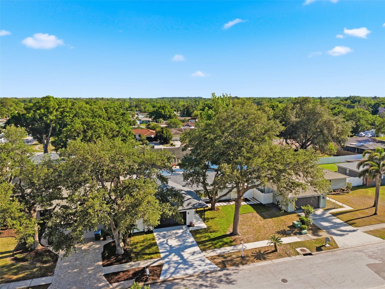 SEMINOLE COUNTRY - Residential