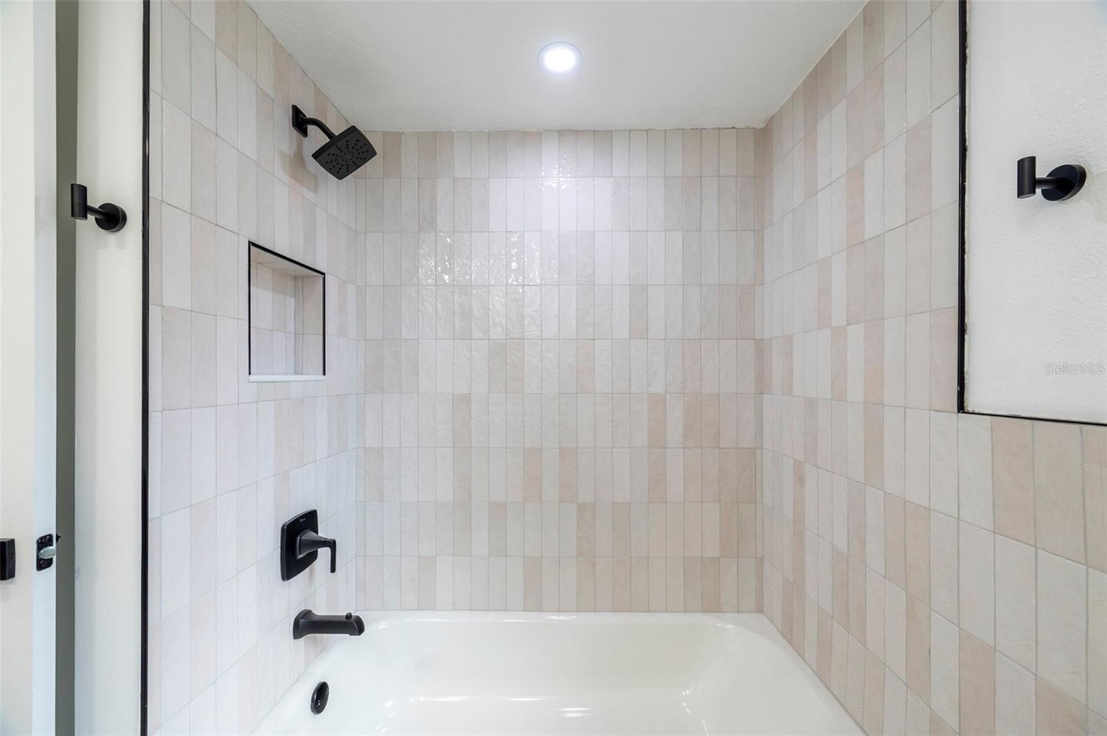 SEMINOLE COUNTRY - Residential