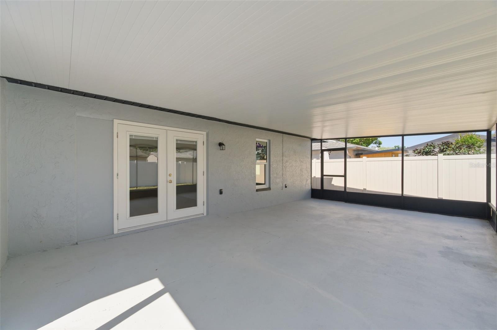 SEMINOLE COUNTRY - Residential