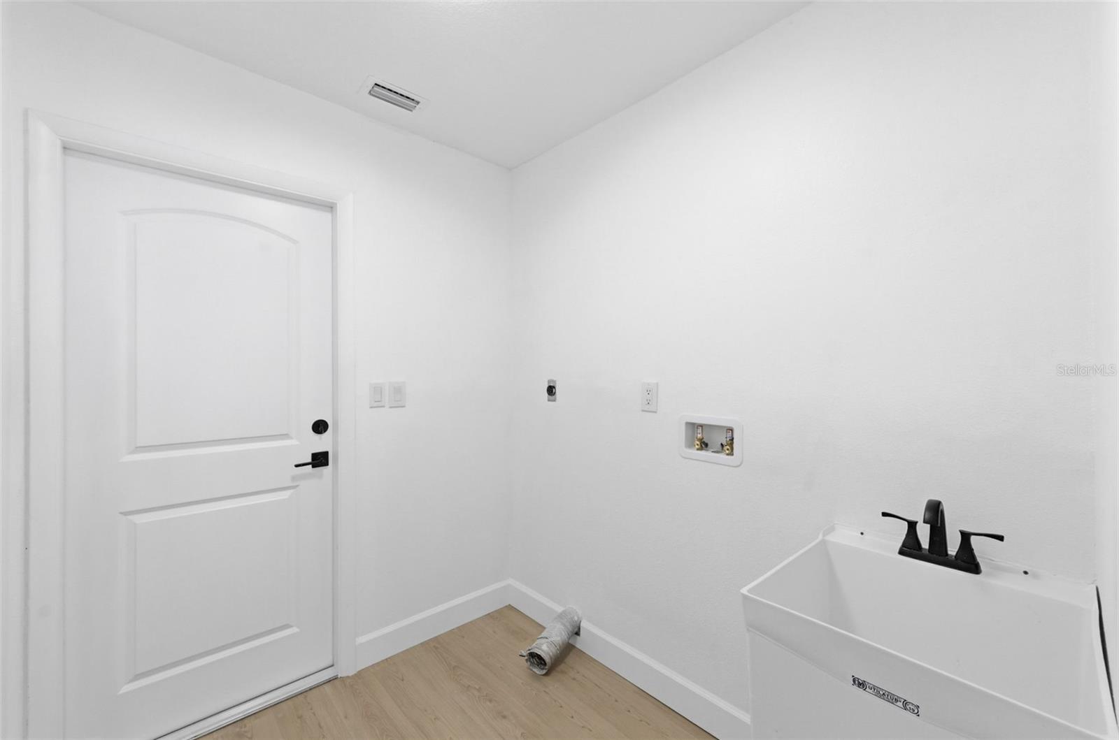 SEMINOLE COUNTRY - Residential