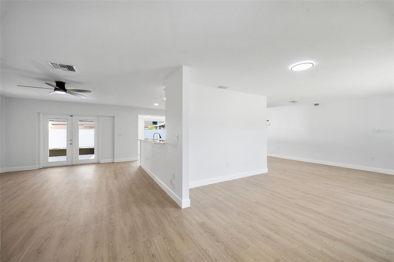 SEMINOLE COUNTRY - Residential