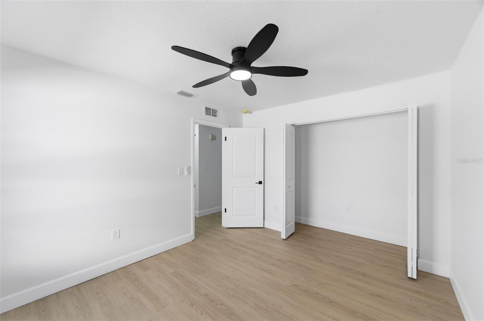 SEMINOLE COUNTRY - Residential