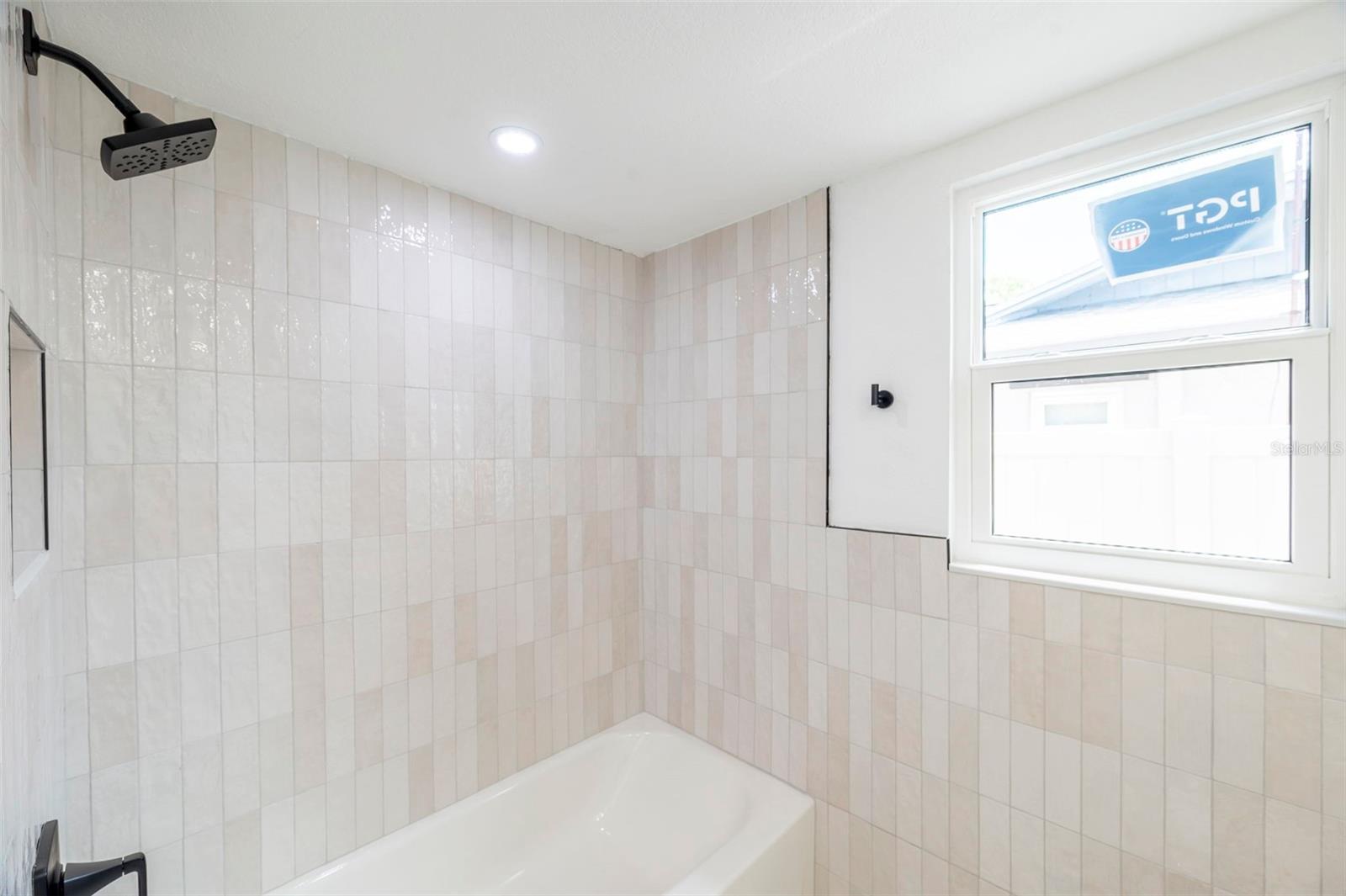 SEMINOLE COUNTRY - Residential