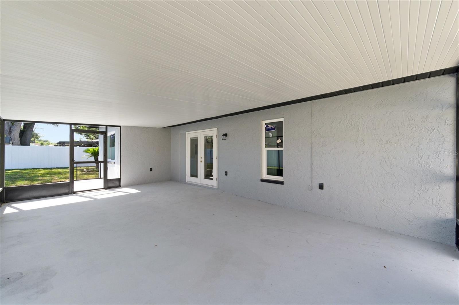 SEMINOLE COUNTRY - Residential