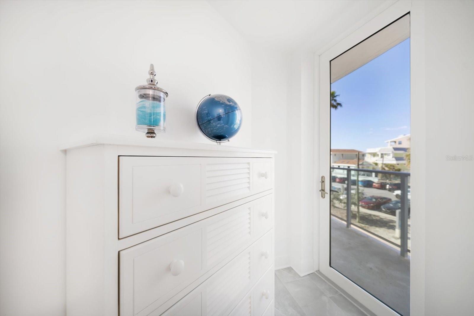 PURA VIDA RESIDENCES CONDO - Residential