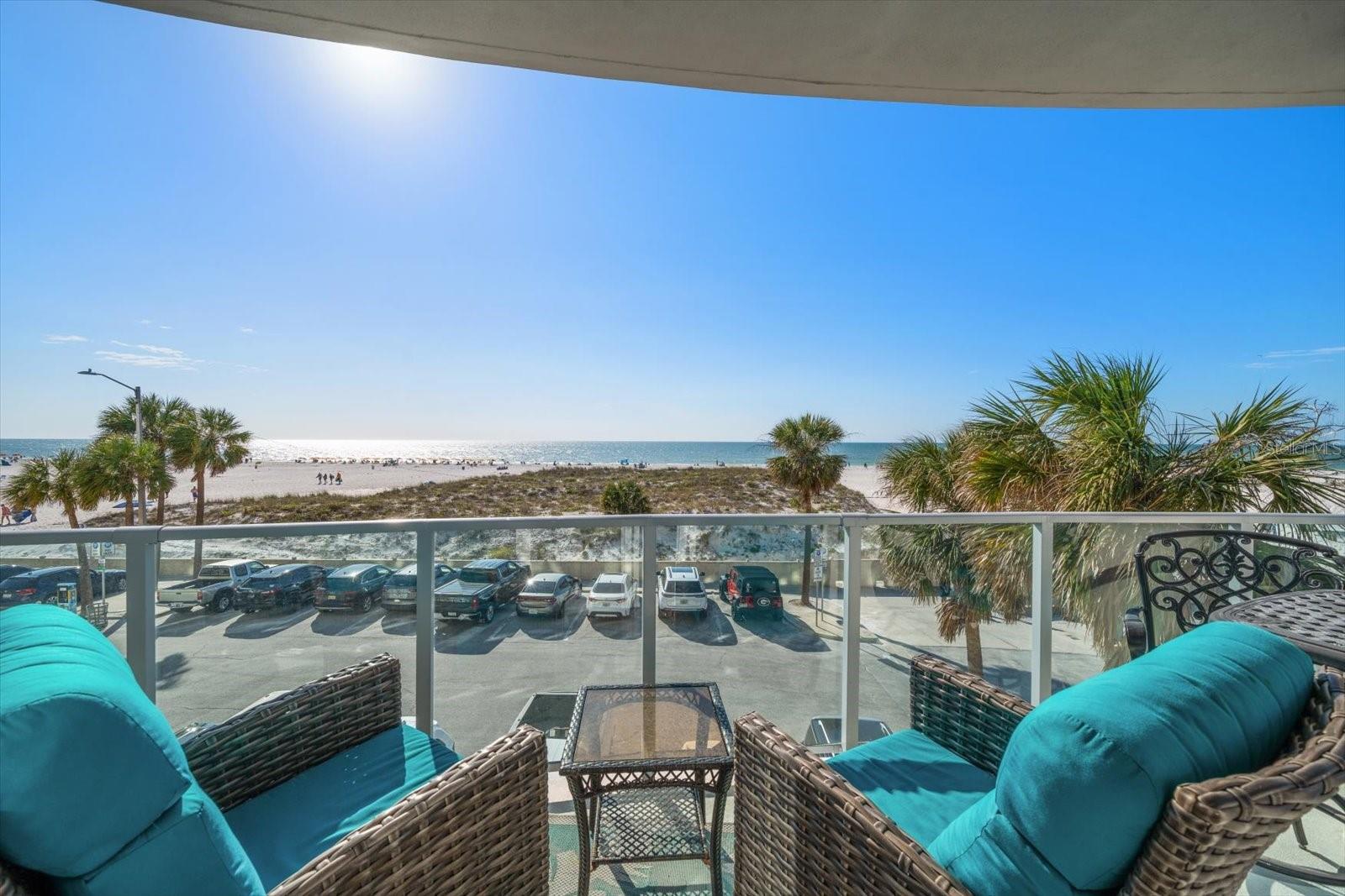 PURA VIDA RESIDENCES CONDO - Residential